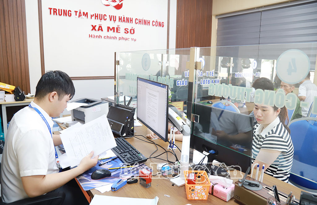 Xây dựng nền hành chính công hiện đại